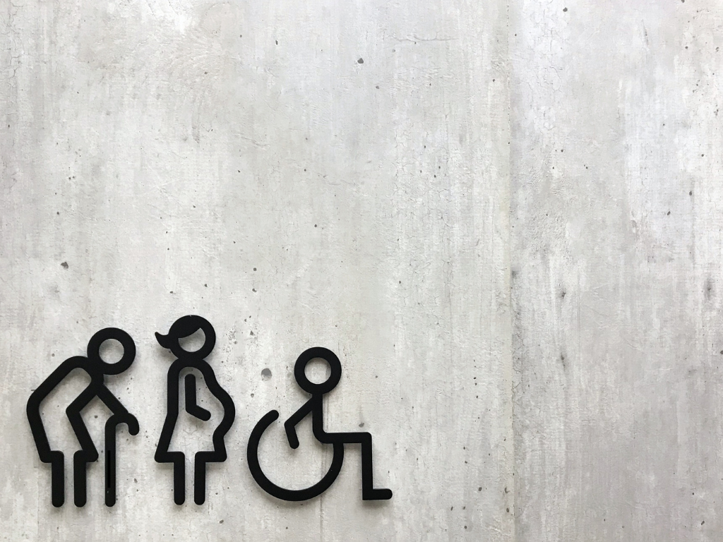 Redefining Universal Health Coverage Through Digital life and health Micro-Insurance: Thoughts on the Sustainability of Private Sector Insurance Investments
